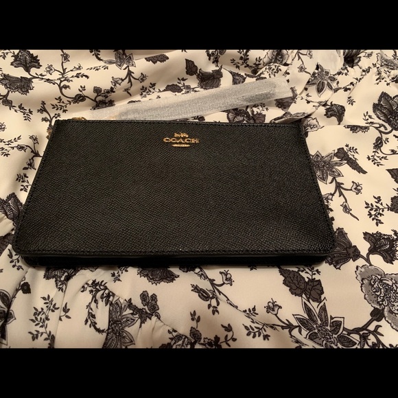Coach black cross grain wristlet - Picture 1 of 5